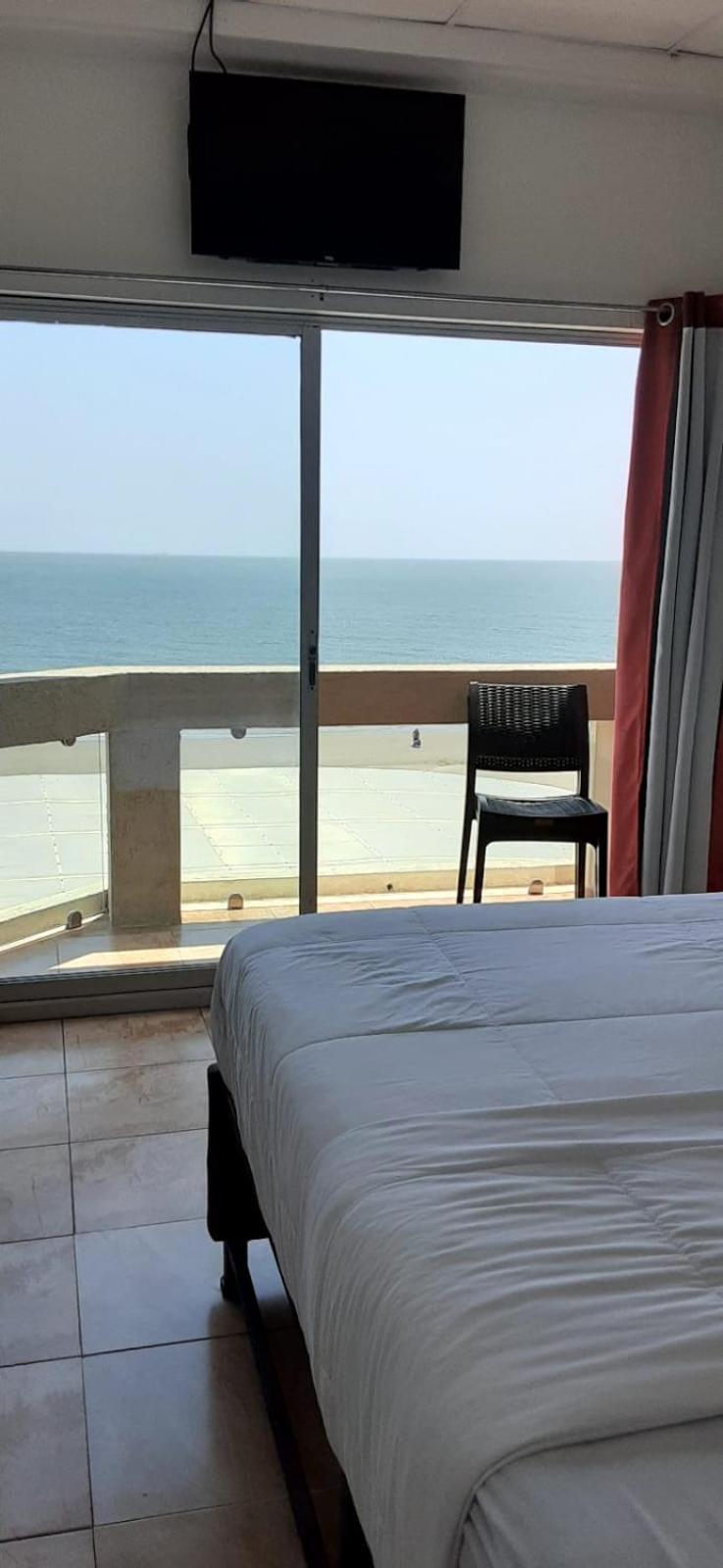 Hotel Paradise Beach Плайяс Экстерьер фото